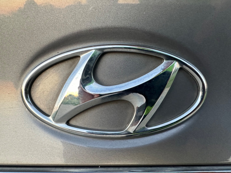 Hyundai Sonata 2011 price $7,999
