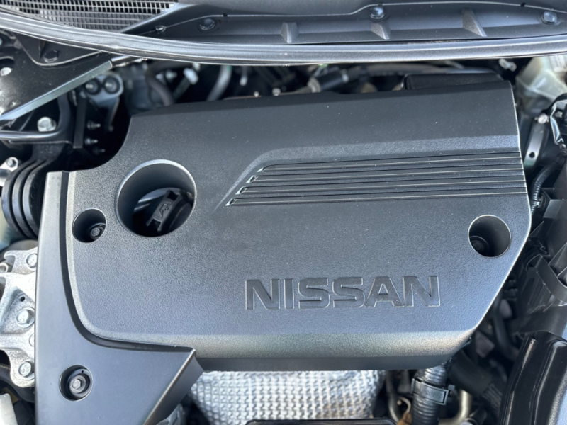 Nissan Altima 2016 price $10,999