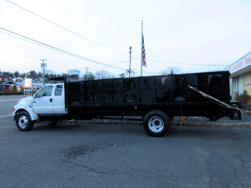 Ford F-750 2005 price $44,990