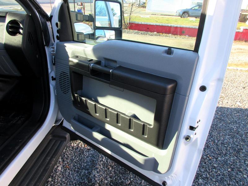 Ford F-550 2015 price $48,990