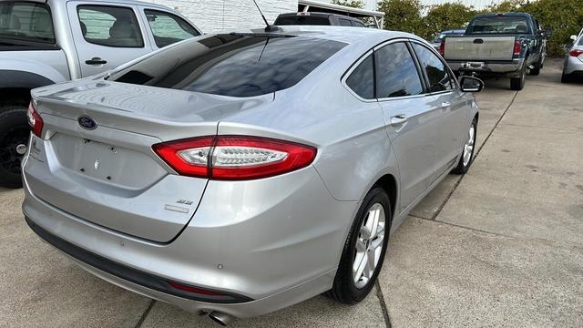 Ford Fusion 2016 price $9,000