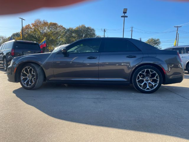 Chrysler 300 2018 price $0