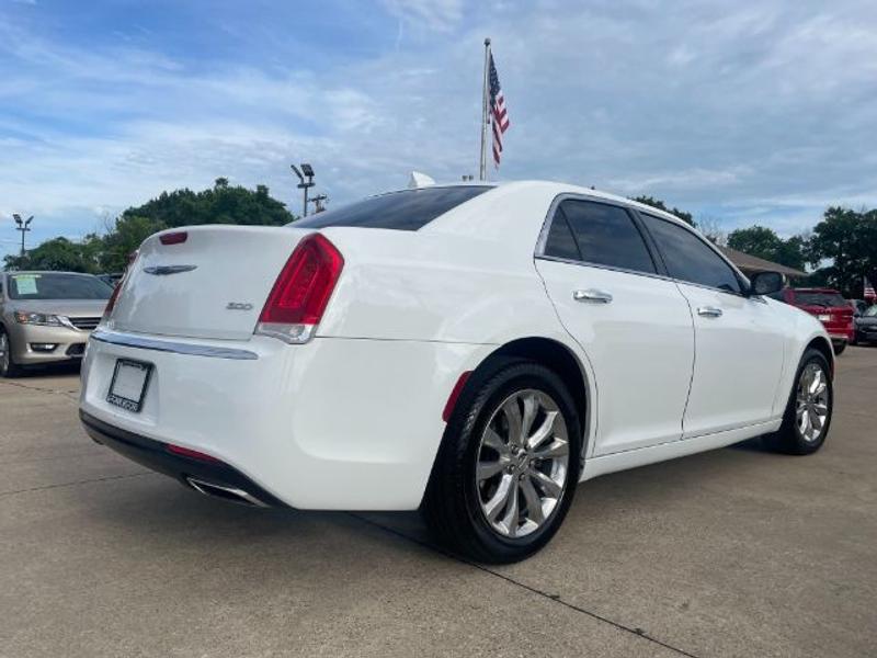 Chrysler 300 2019 price $0