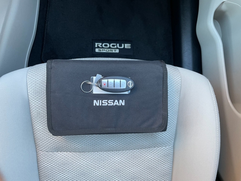Nissan Rogue Sport 2019 price $23,900