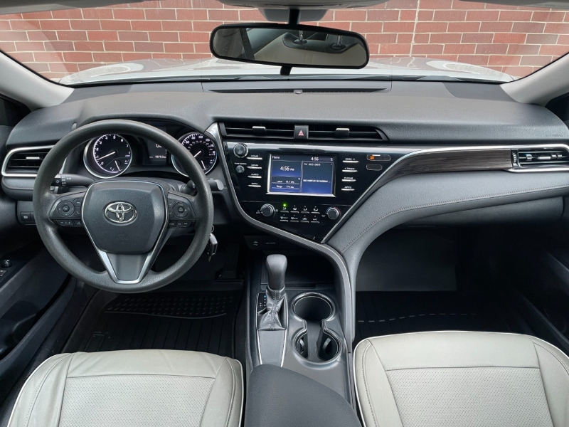 Toyota Camry 2018 price $16,900