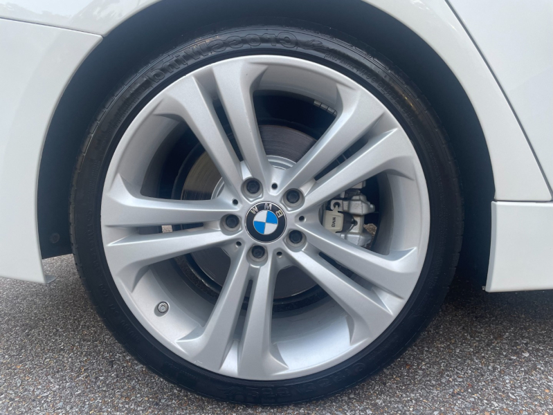 BMW 3-Series 2014 price $19,900