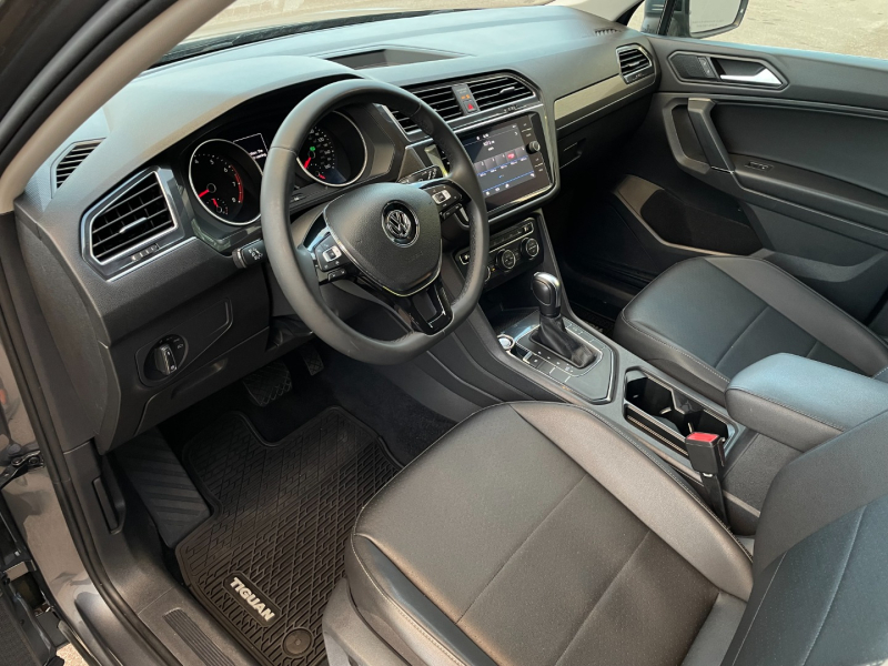 Volkswagen Tiguan 2020 price $17,900