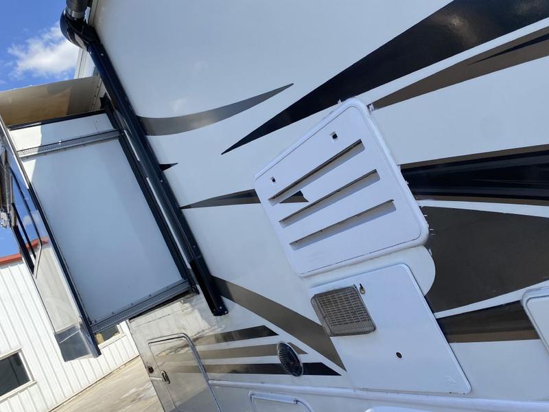 JAYCO ENVOY 100 26D 2018 price $66,950