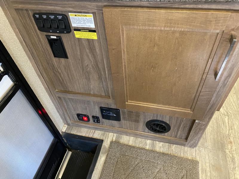 JAYCO ENVOY 100 26D 2018 price $66,950