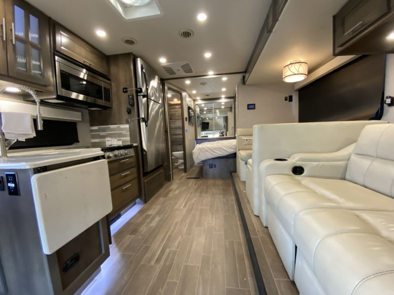 ISATA BY DYNAMAX 30FWD 2021 price $152,950