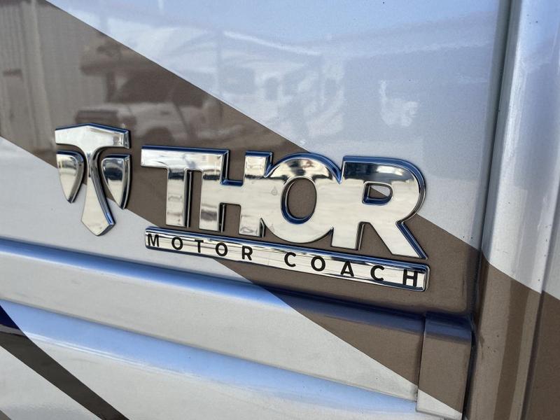 THOR MOTOR COACH CHALLENGER 37YT 2019 price $85,950