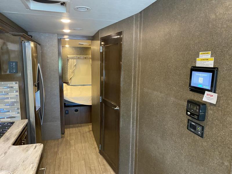 THOR MOTOR COACH CHALLENGER 37YT 2019 price $85,950