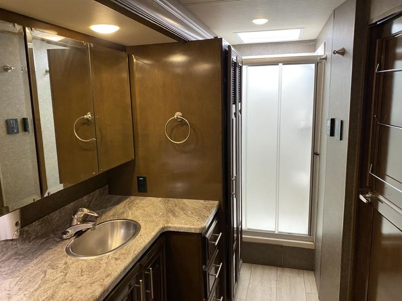 THOR MOTOR COACH CHALLENGER 37YT 2019 price $85,950