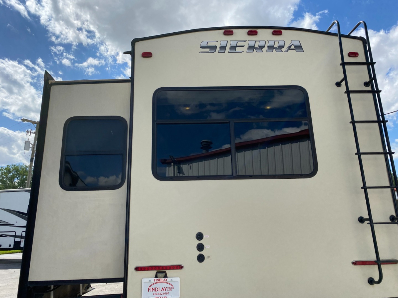 SIERRA BY FR DESTINATION 385 2015 price $25,950