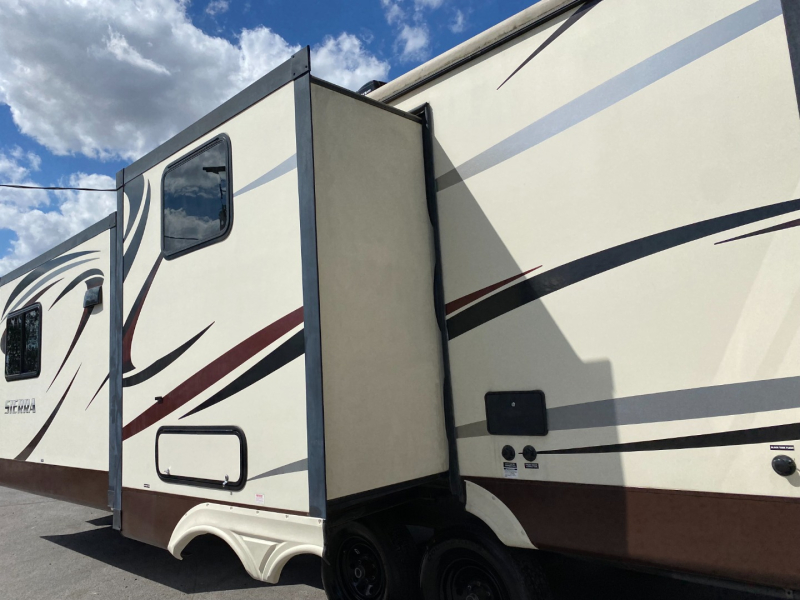 SIERRA BY FR DESTINATION 385 2015 price $25,950