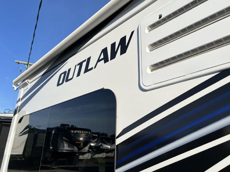 THOR MOTOR COACH OUTLAW 29J 2022 price $104,950