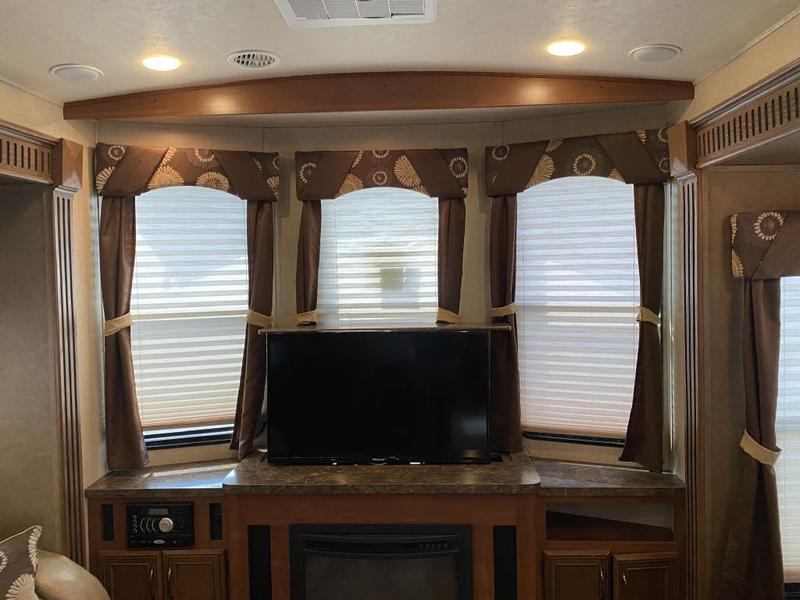  DESTINATION 2015 price $25,950