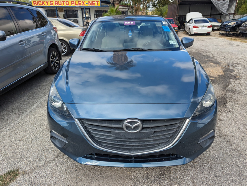 Mazda Mazda3 2015 price $13,990