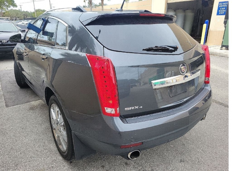 CADILLAC SRX 2010 price Call for Pricing.