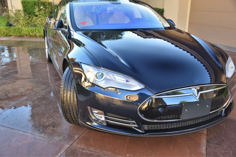 Tesla Model S 2014 price $52,500