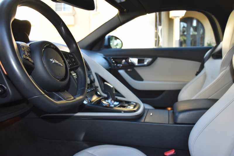 Jaguar F-TYPE S 2014 price $47,800
