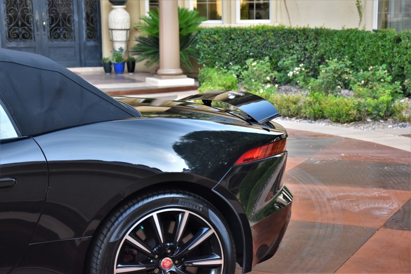 Jaguar F-TYPE 2015 price $42,900
