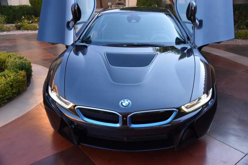 BMW i8 2016 price $68,800