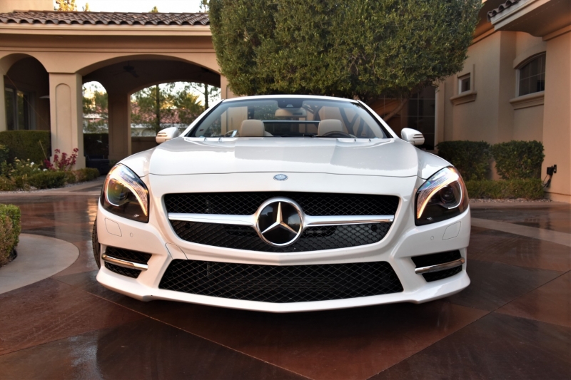 Mercedes-Benz SL-Class 2015 price $49,800