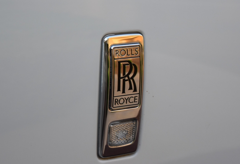 Rolls-Royce Dawn 2016 price $264,800