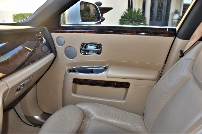 Rolls-Royce Ghost 2015 price $169,800