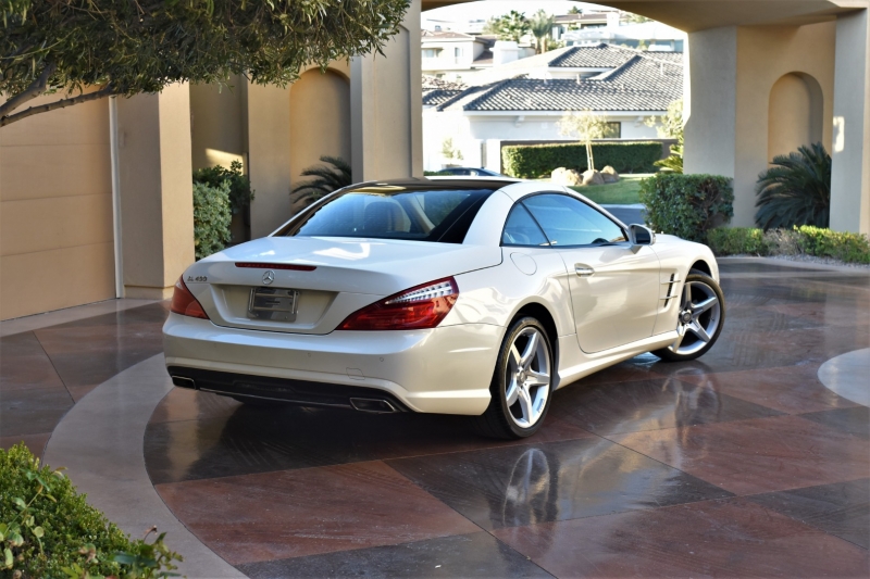 Mercedes-Benz SL 2016 price $58,800