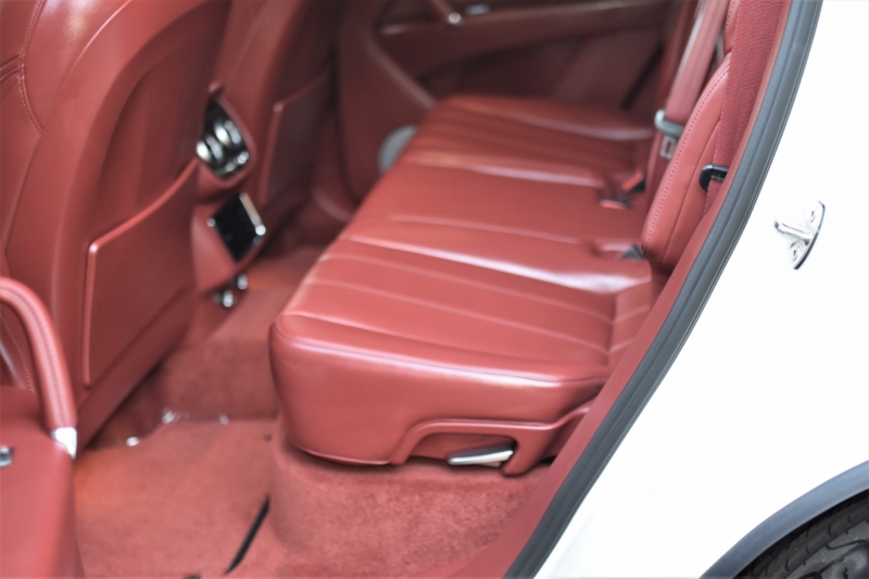 Bentley Bentayga 2018 price $134,900