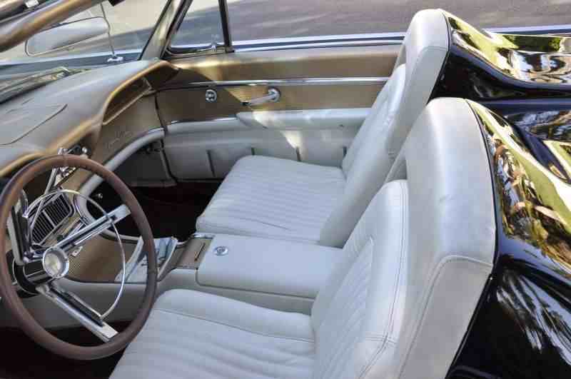 Ford Thunderbird 1962 price $54,900