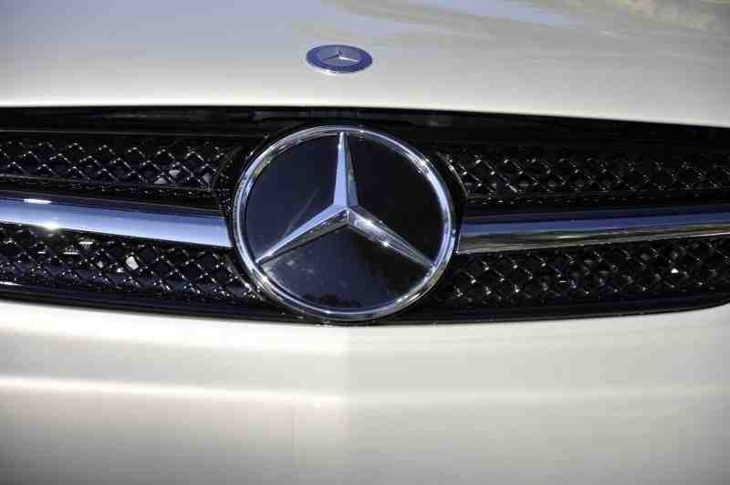 Mercedes-Benz SL-Class 2003 price $18,999