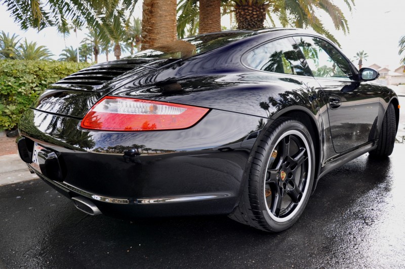 Porsche 911 2006 price $55,800