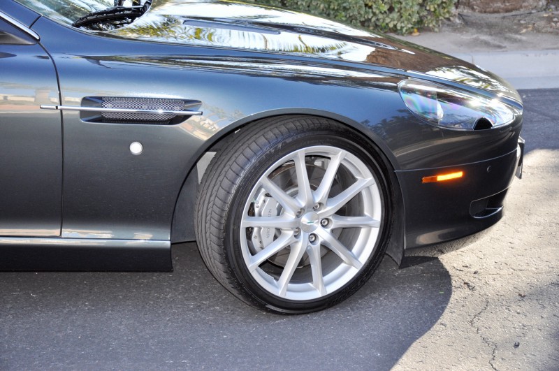 Aston Martin DB9 2009 price $105,000