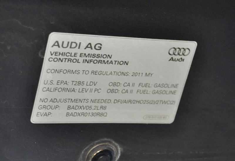 Audi R8 V-10 2011 price $99,500