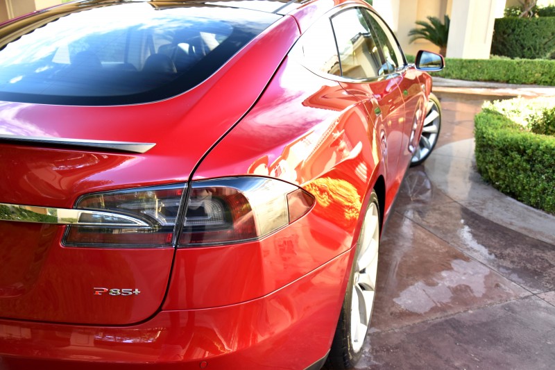 Tesla Model S 2014 price $79,800