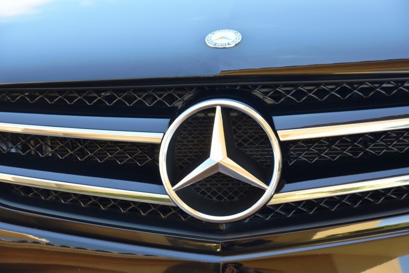 Mercedes-Benz C-Class 2014 price $23,500