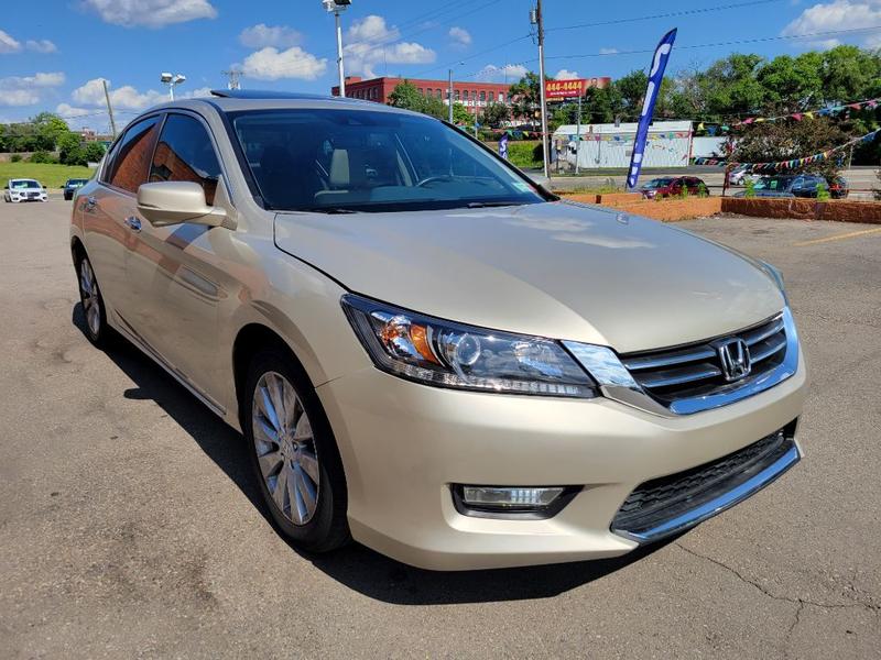 HONDA ACCORD 2015 price $12,750