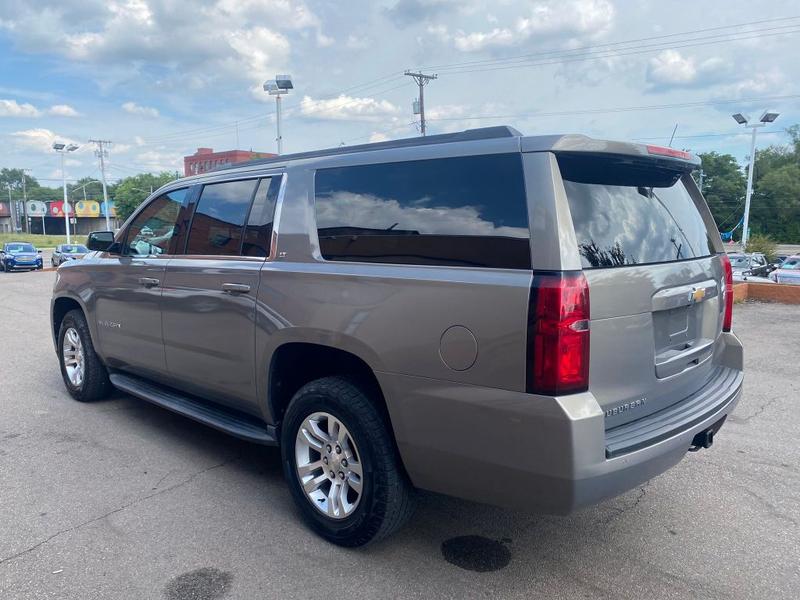 CHEVROLET SUBURBAN 2018 price $19,995