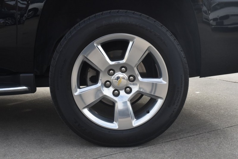 Chevrolet Suburban 2015 price $39,999