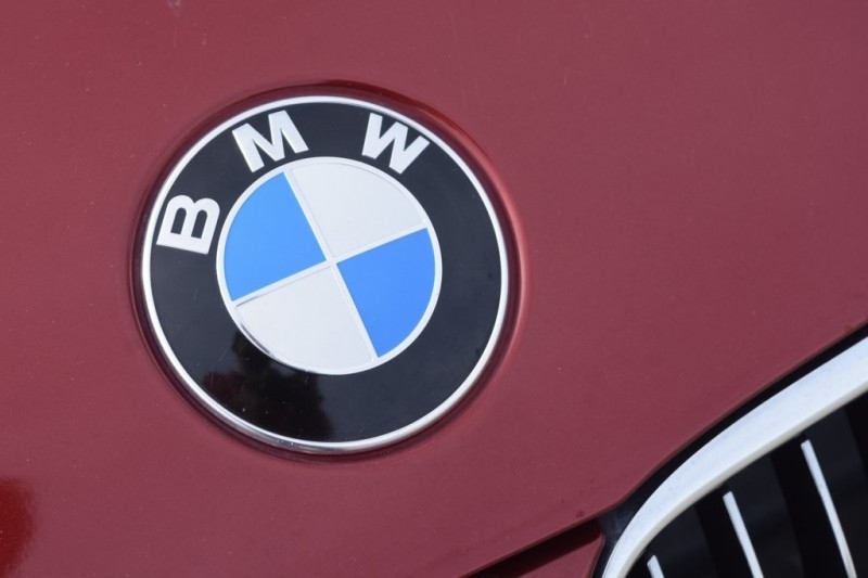 BMW 3 Series 2011 price $14,629