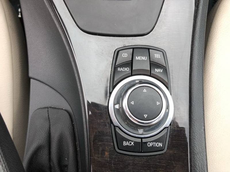 BMW 3 Series 2012 price $15,998