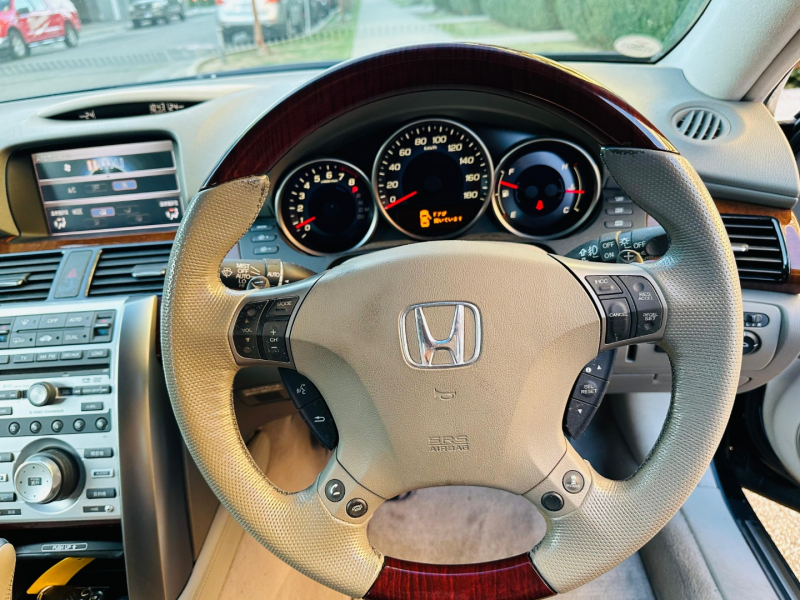 Honda Legend 2006 price $7,900