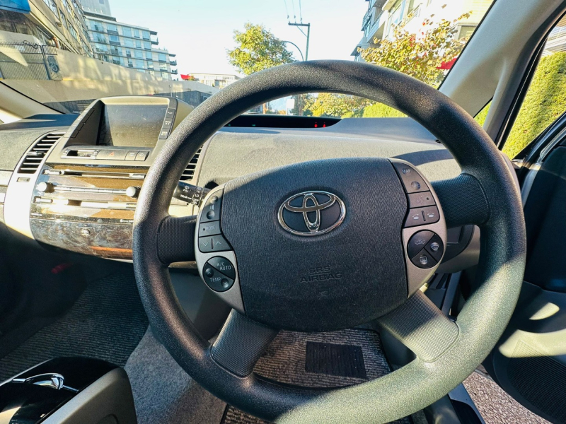 Toyota Prius 2006 price $8,900