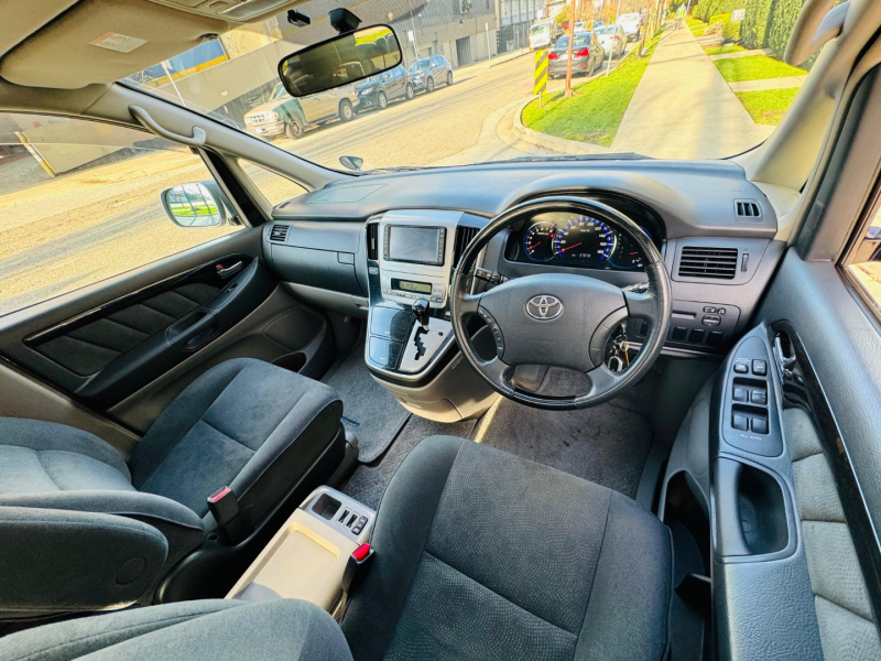 Toyota Alphard 2007 price $9,900