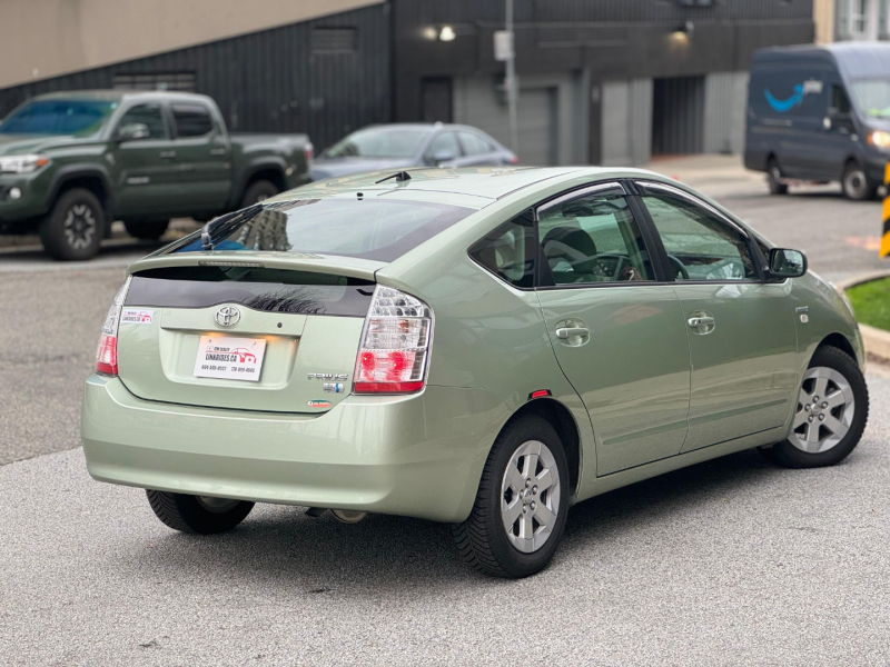 Toyota Prius 2006 price $8,900