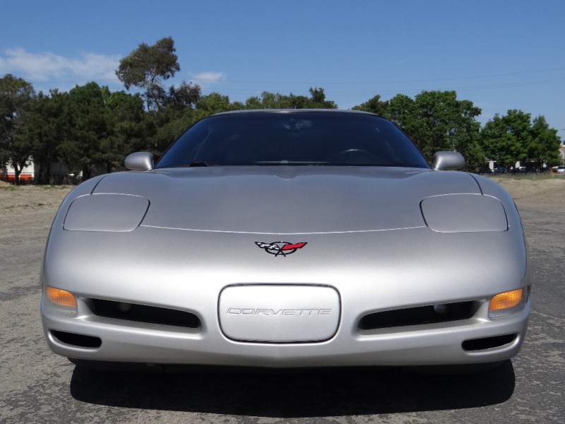 Chevrolet Corvette 2004 price $13,900