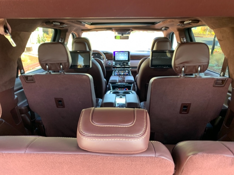 Lincoln Navigator 2020 price $89,900